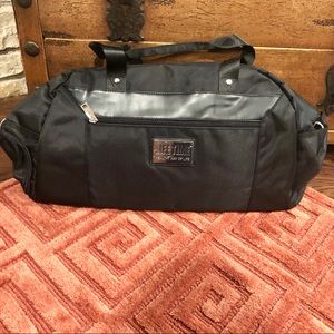 Lifetime fitness duffel bag